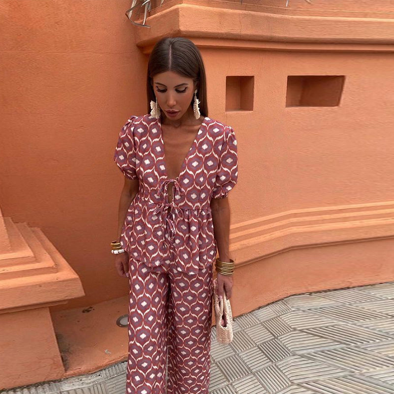 Lisa | Women’s Printed Two-Piece Set with V-neck Top and Pants