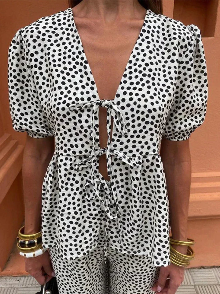 Lisa | Women’s Printed Two-Piece Set with V-neck Top and Pants