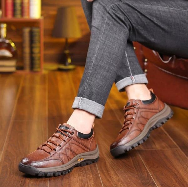 Brooks | Men’s Rugged Leather Lace-Up Shoes