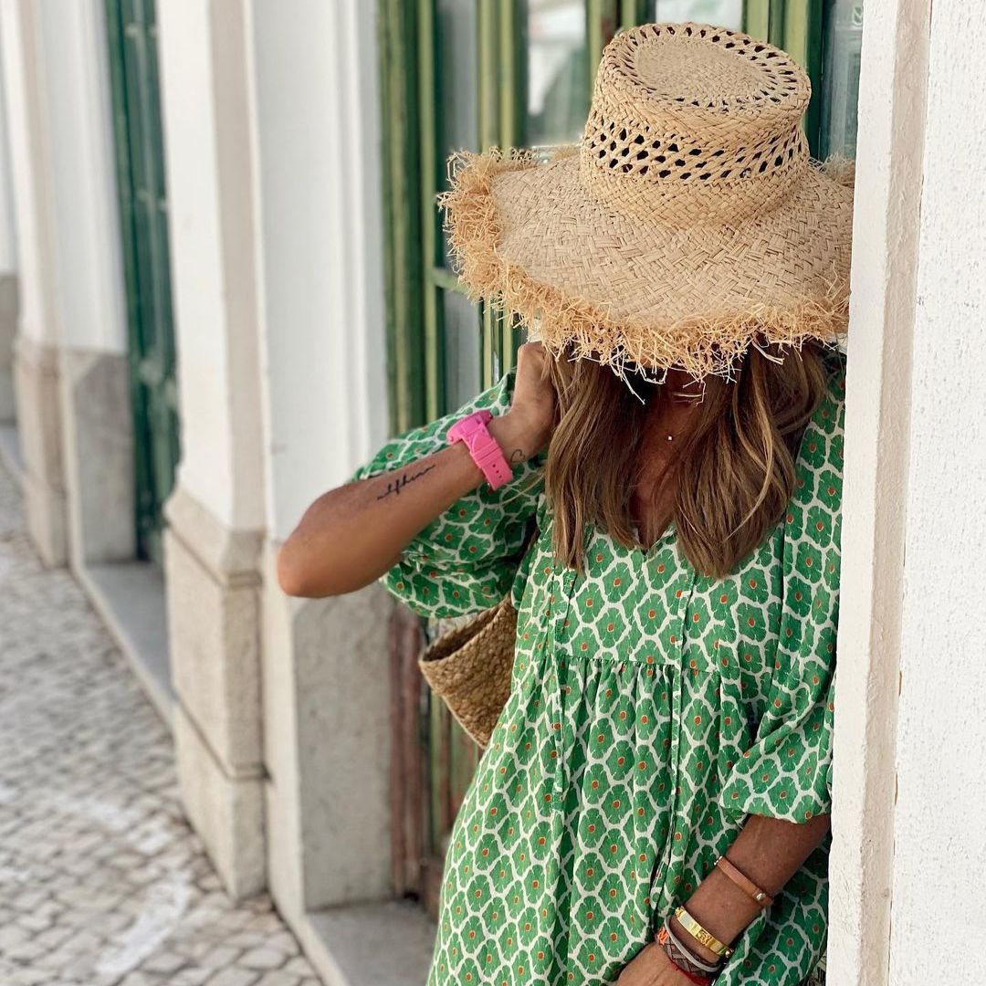 Ava | Women's Printed Pattern Maxi Dress with Puff Sleeves and V-neck